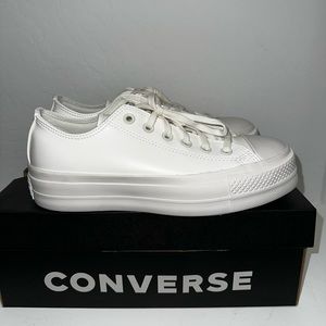 Chuck Taylor All Star Lift Platform Sneaker
